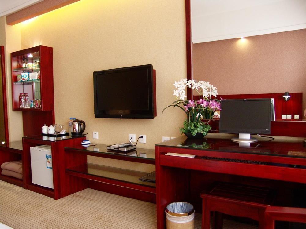 Lijiang Dian Jun Wang Hotel Екстер'єр фото
