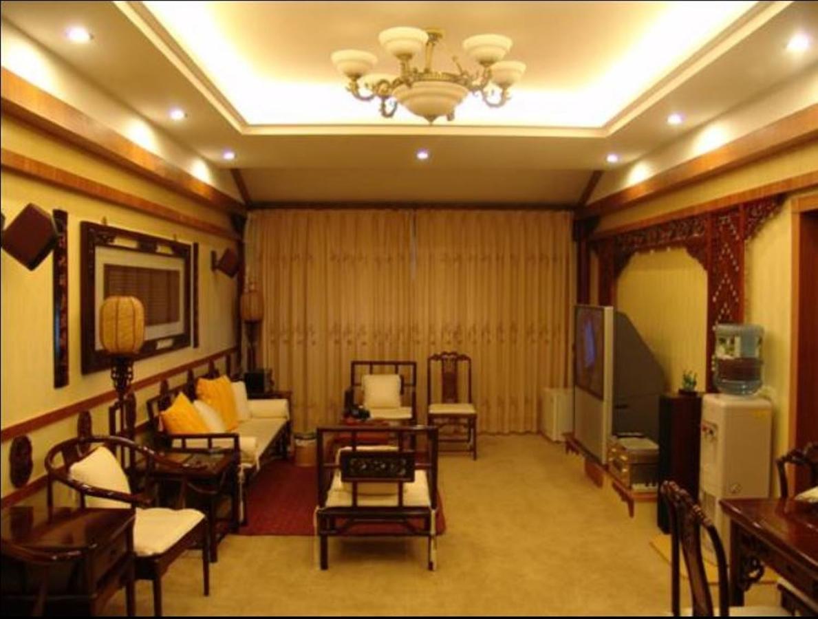 Lijiang Dian Jun Wang Hotel Екстер'єр фото